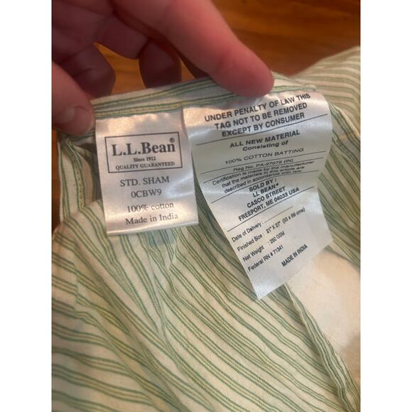 LL Bean King Size Patchwork Quilt Floral Cottage Farmhouse Bedding & 3 shams - Picture 2 of 4